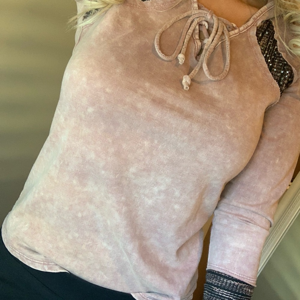 Venus Hoodie with sleeve detail